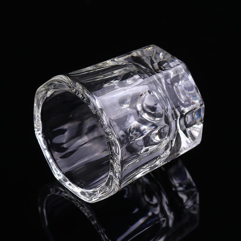 Cốc thủy tinh nhỏ đựng dung dịch làm móng tay tiện dụng