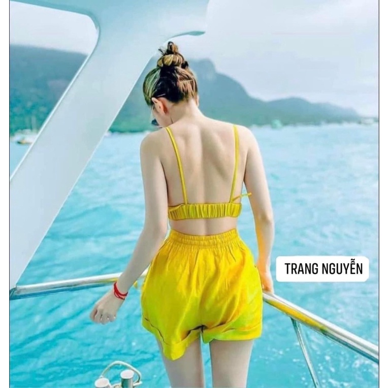 Set bikini ba món đi biển màu vàng chanh gồm 1 áo, 1 quần short, 1 bra