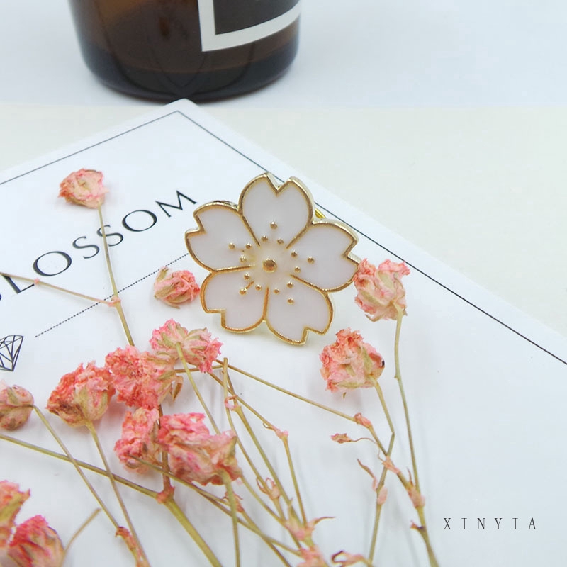 Ghim cài áo hình hoa anh đào kiểu dáng thời trang trẻ trung