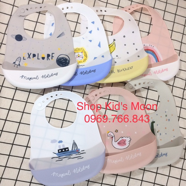 Yếm máng silicon magical holiday