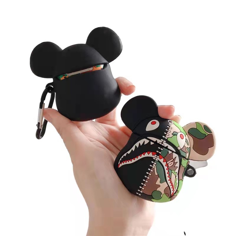 Vỏ bọc airpods/Ốp airpods 1/2, airpods 3 Pro hình Bearbrick - Tặng kèm móc sắt