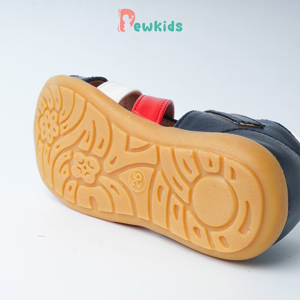 Dép sandal bé trai Dewkids đế mềm, quai đan thoáng khí đi biển - TD008