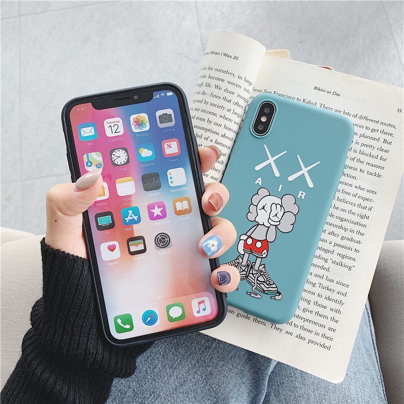 ỐP LƯNG HÌNH THỜI TRANG KAWS TPU CHẤT DÀY ĐẸP - ỐP IPHONE DẺO