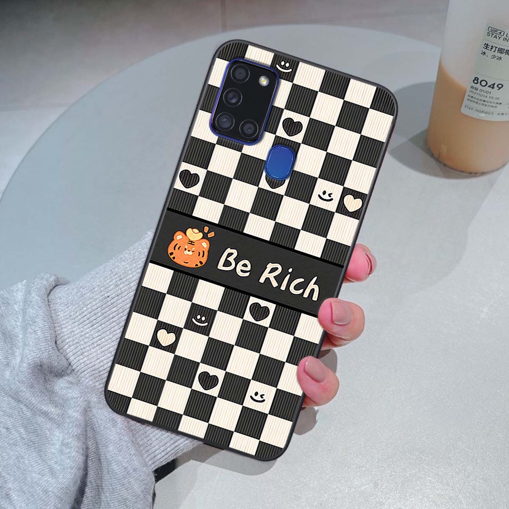 Ốp Samsung A21s gấu Bear rick caro vuông thời trang siêu đẹp
