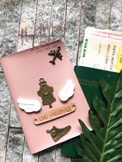 Vỏ hộ chiếu khắc tên ( passport cover )