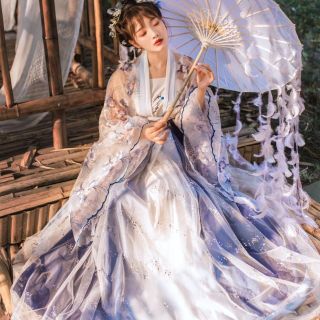 Hán phục chiết eo bầu trời xanh lấp lánh order 15 ngày