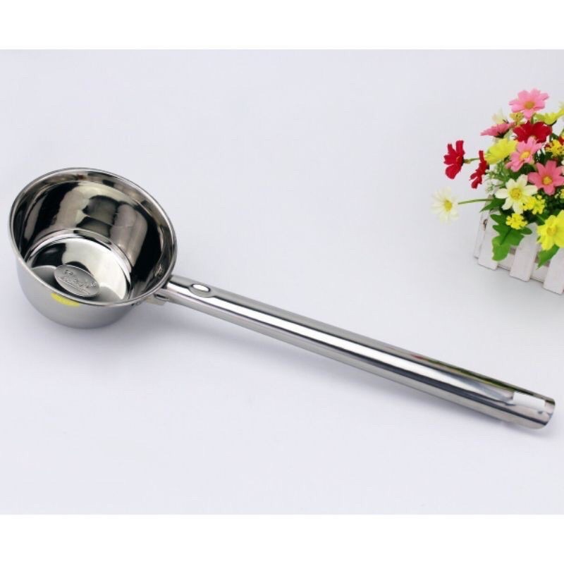 Gáo inox múc nuớc inox (16cm va 18cm)