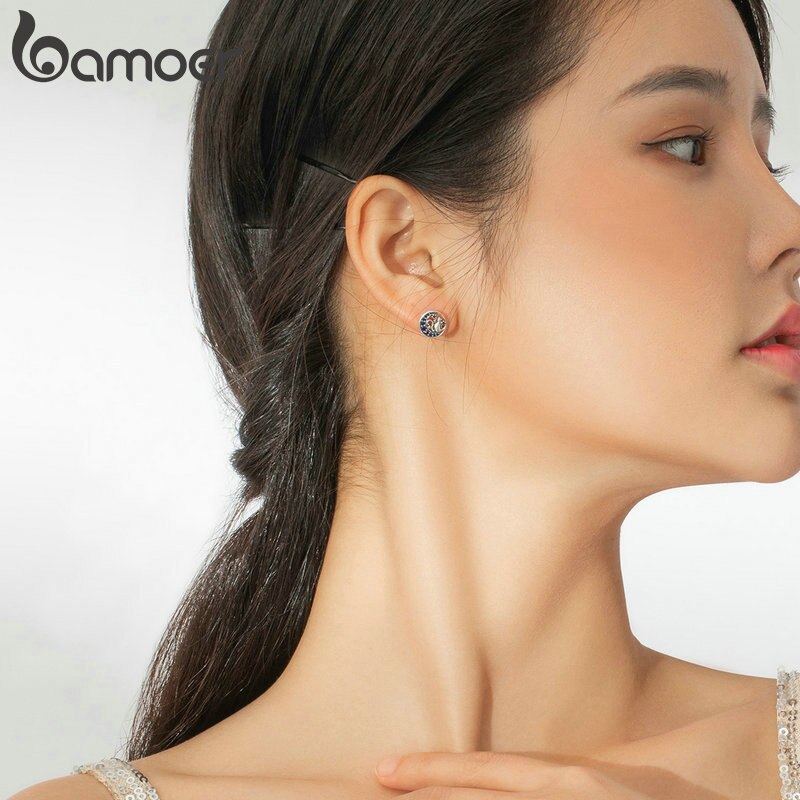 Bông Tai Bamoer Bằng Bạc 925 Hình Mèo Ngồi Trên Mặt Trăng Cho Nữ