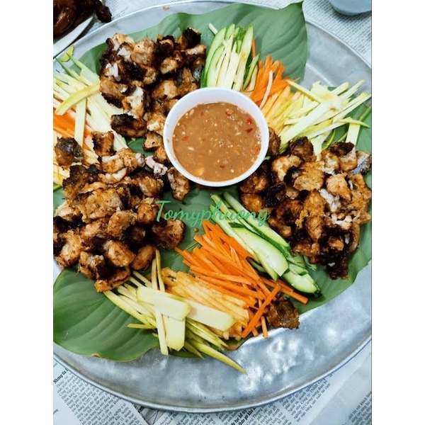 Mắm nêm Dì Cẩn- đặc sản miền Trung