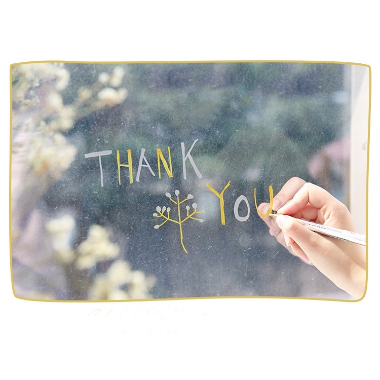 Bút viết màu vàng bạc chống nước viết êm tiện dụng