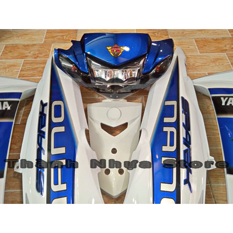 Dàn áo Sirius Trắng Xanh Spark Nano