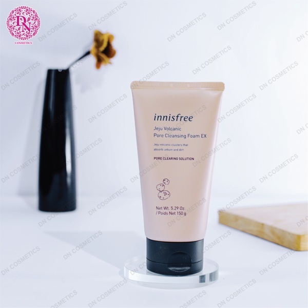 Sữa rửa mặt Innisfree tro núi lửa Jeju Volcanic Pore Cleansing Foam (150ml)