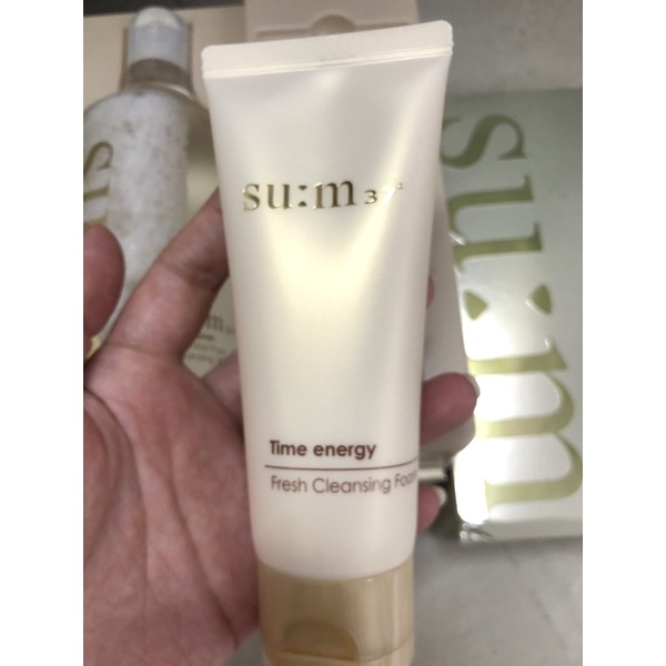 Tuýp sữa rửa mặt Full 100ml tách sét