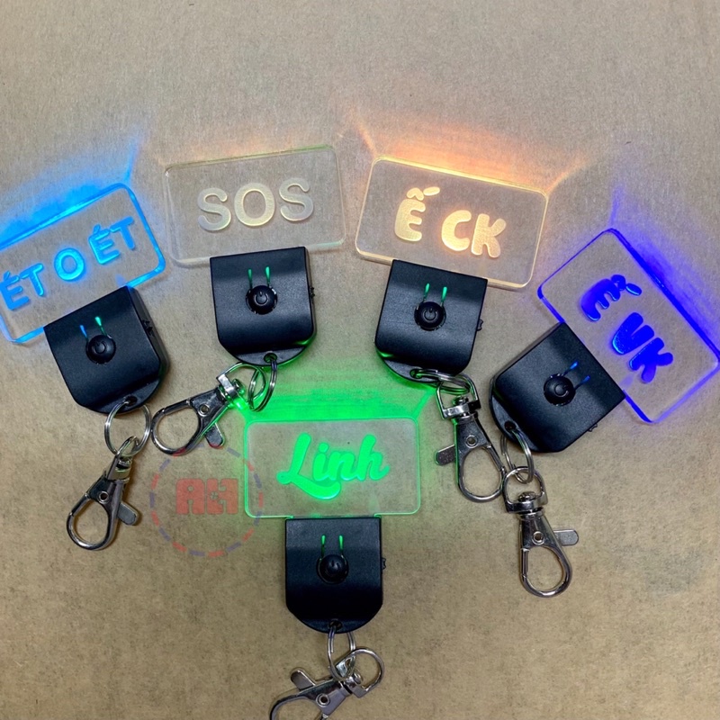 Móc khoá tên theo yêu cầu, móc khoá chữ led theo yêu cầu