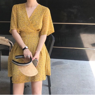 Váy vạt chéo hoa nhí xinh xắn♥️ order taobao