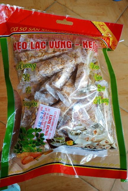 Kẹo lạc vừng Đặc sản Làng Nguyễn Thái Bình