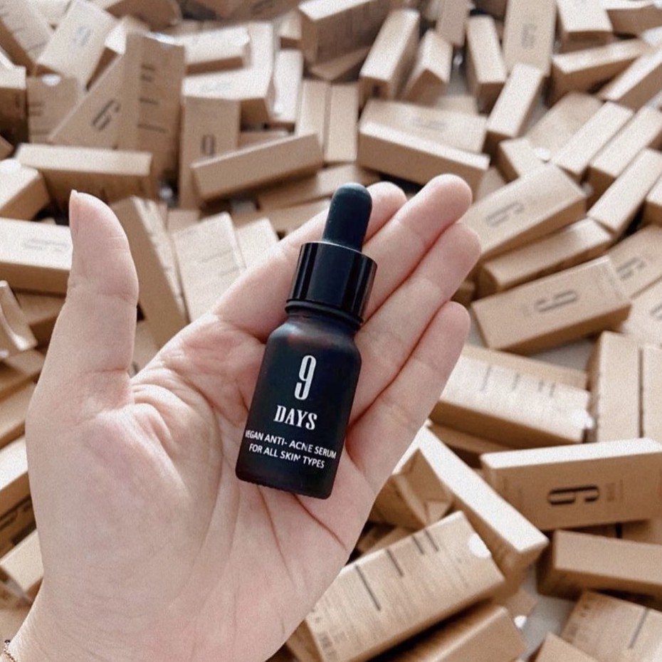  Serum ngăn ngừa mụn và thâm , se khít lỗ chân lông giúp da sáng mịn 9DAYS SKIN 10ml | BigBuy360 - bigbuy360.vn