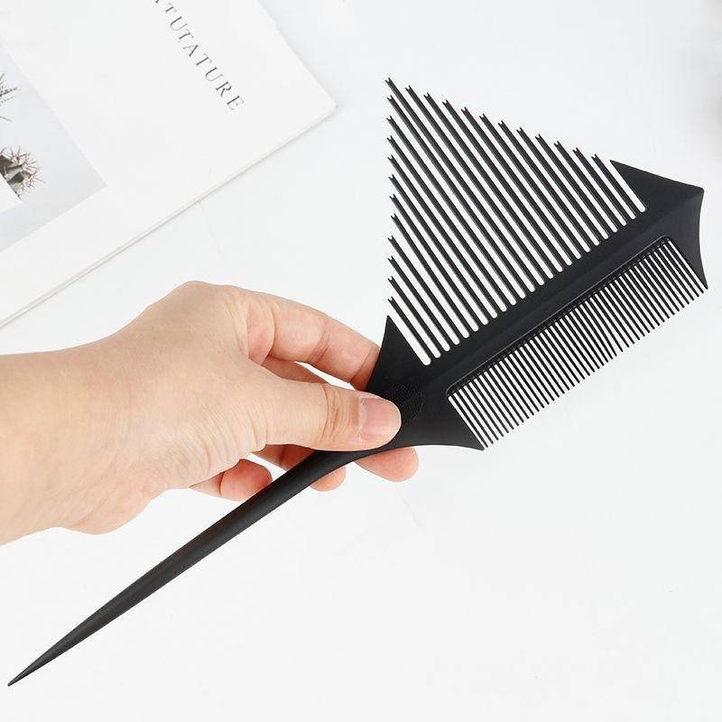 Lược Chải Tóc Chống Tĩnh Điện Thiết Kế Hình Tam Giác Đa Năng