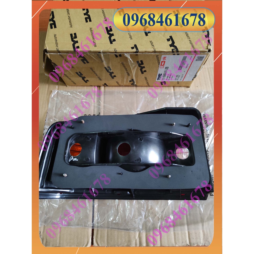 Đèn hậu Mazda 323 đời 95-97 (Hàng TYC)