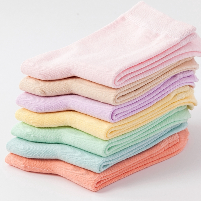Đôi tất chân cotton mềm mại màu trơn dễ thương cho nữ