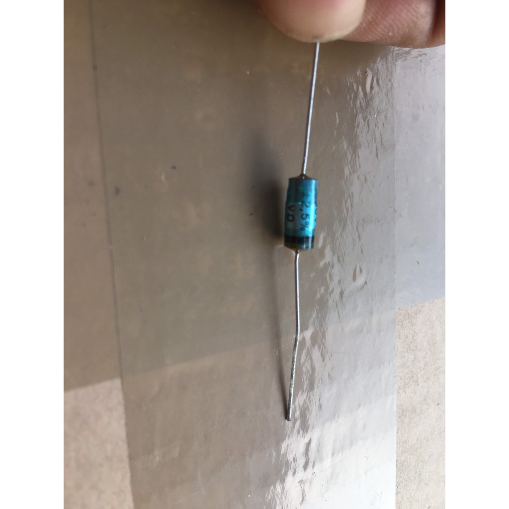 Tụ điện audio 270pF -630V 2,5% ERO KP1838V