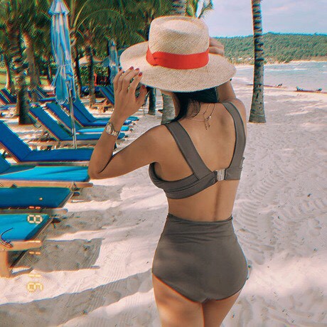 Bikini hai mảnh xám tro hot 2019