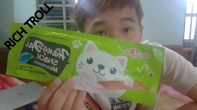 Snack cá yêu mèo hằng đại