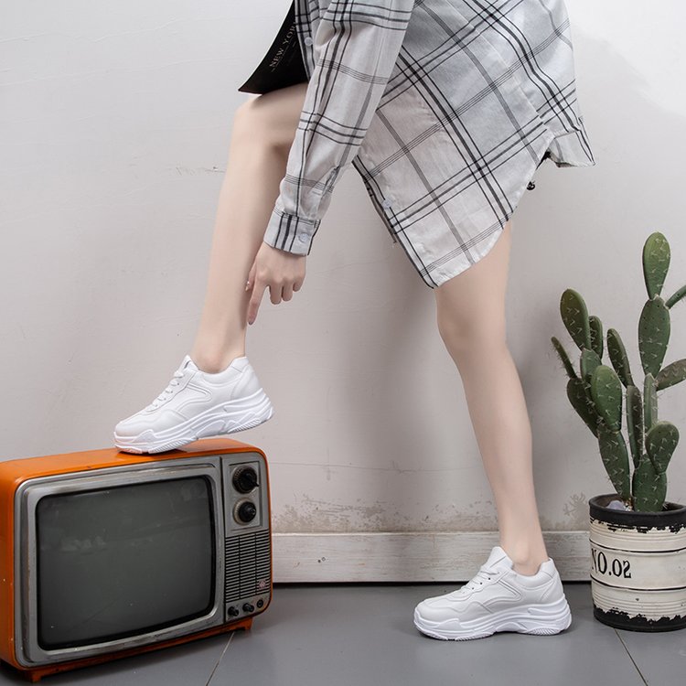 Giày Thể Thao Nữ Thời Trang Năng Động | BigBuy360 - bigbuy360.vn