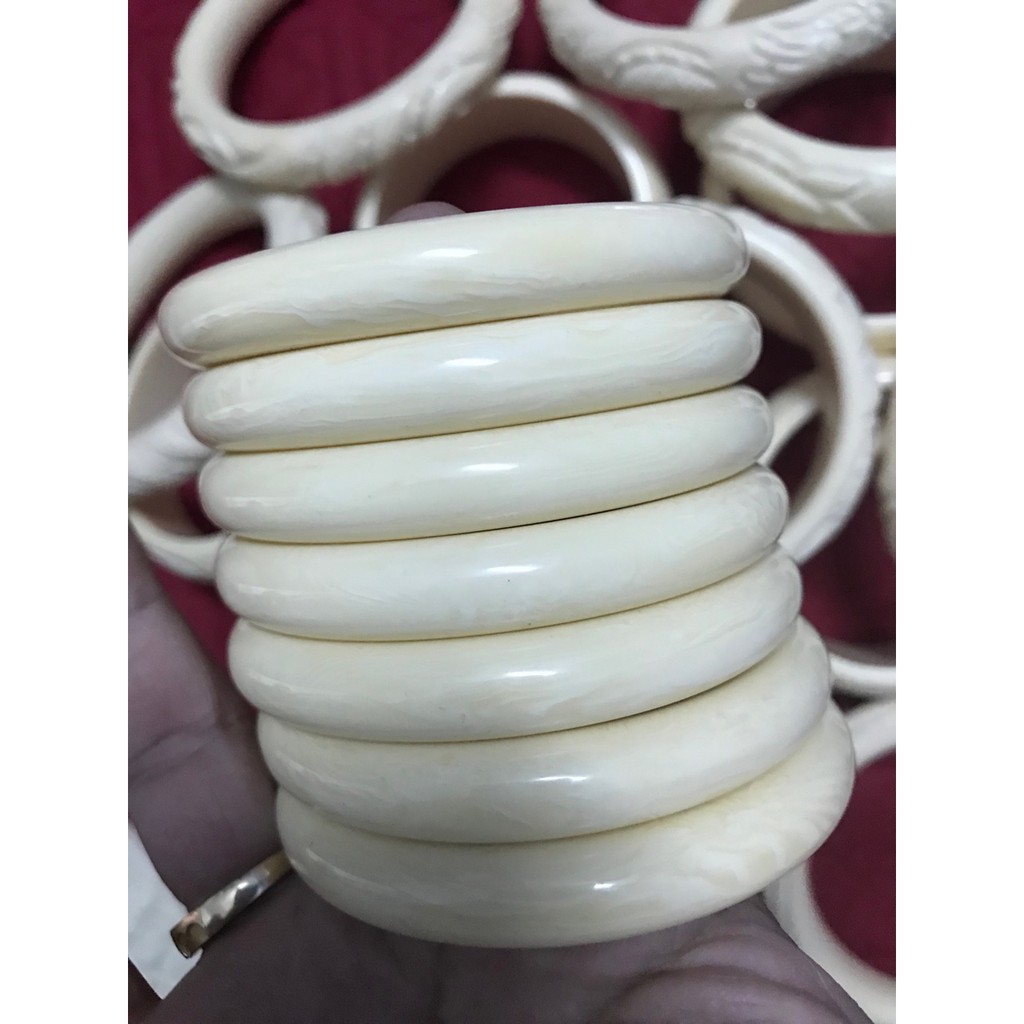 Vòng tay Xương Mỹ Nghệ tròn - Màu Ngà 10mm