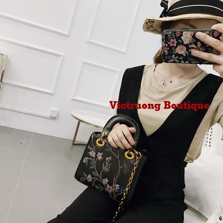 Túi xách đinh tán cao cấp