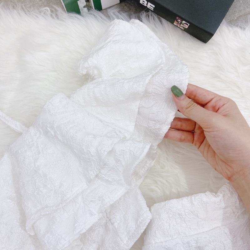 SET ÁO GẤM TRỄ VAI BÈO TẦNG CROPTOP + CHÂN VÁY LÓT QUẦN