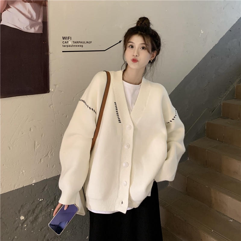 Áo khoác cardigan IELGY dệt kim dài tay dáng rộng màu be phong cách Nhật Bản cho nữ