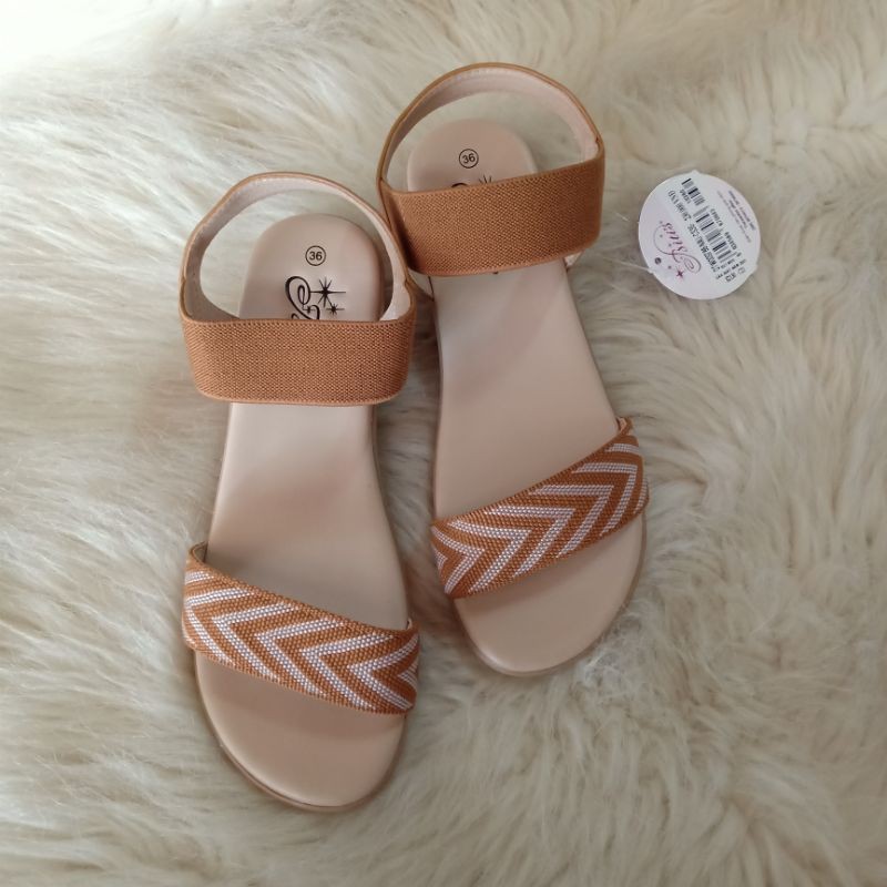 Sandal thời trang quai kẻ ngang cá tính