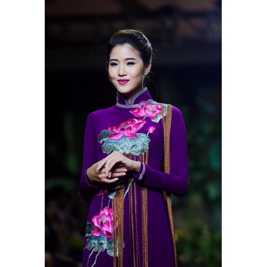 Hoa sen đính áo cao cấp (35k/ bông)