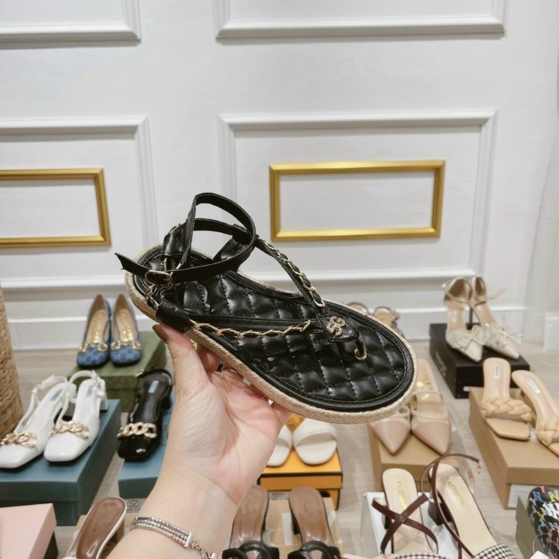 [SẴN] GIÀY SANDAL C H A N E L ĐÁ KIỂU XỎ NGÓN MỚI
