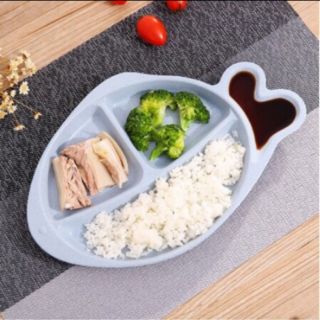Khay ăn dặm lúa mạch hình cá dễ thương cho bé yêu