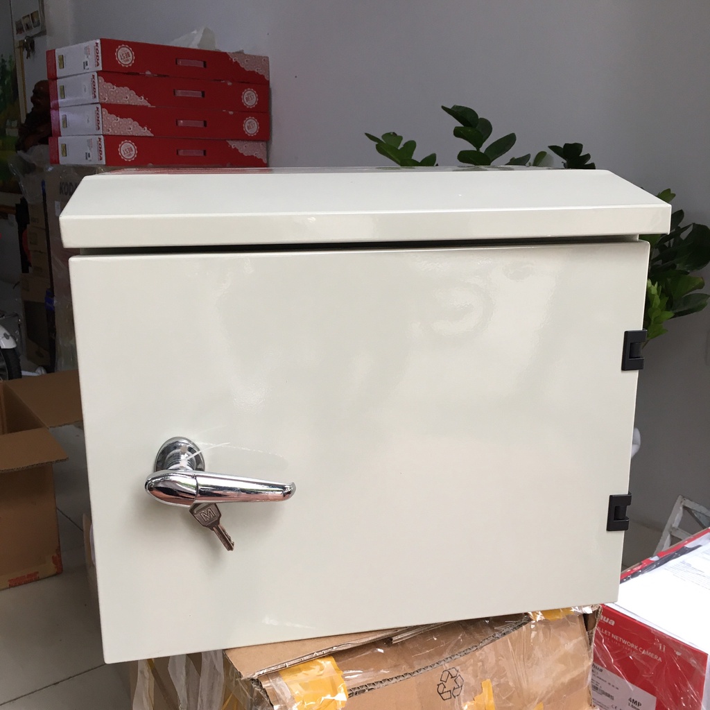 Tủ rack ngoài trời sơn tĩnh điện kích thước 30*40*35cm