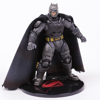 Mô hình Batman Armor Mezco Toyz