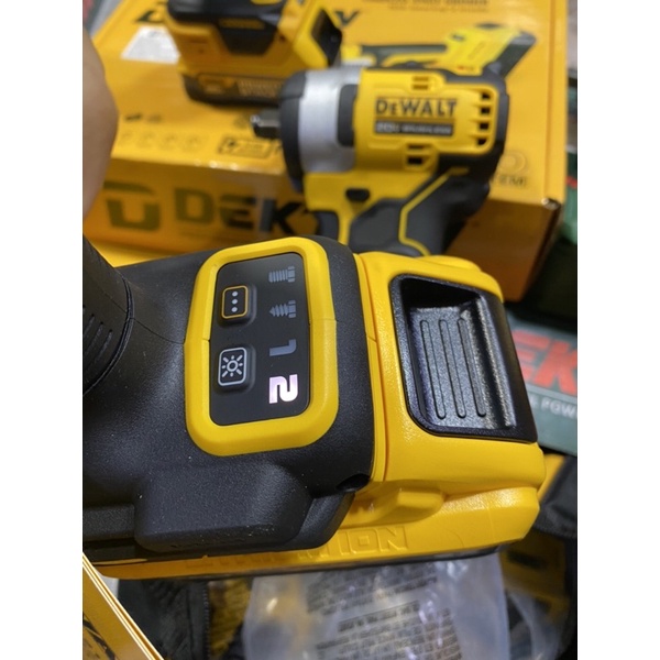 Thân máy dewalt dcf921 hàng mỹ