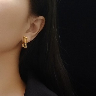 Bông tai tua rua titan ko đen tt 3069