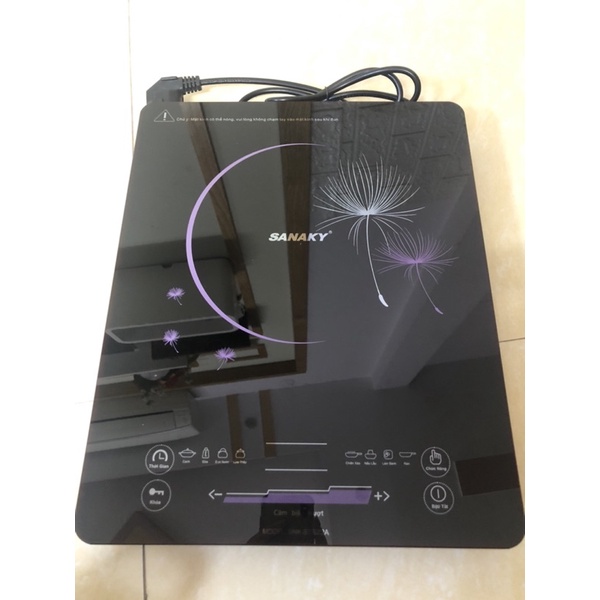 Bếp từ siêu mỏng Sanaky SNK-BTS22A