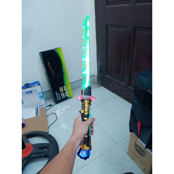 Đồ Chơi Phát Sáng Katana - Đồ Chơi katana Nhựa Có Đèn và Âm Thanh . có đủ màu