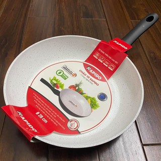 [Giá tốt] Chảo chống dính bếp từ size 24cm RAPIDO , đúc nguyên khối, phủ men gốm Đức