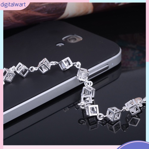 Vòng Tay Mạ Bạc Hình Khối Lập Phương Đính Đá Pha Lê Trong Suốt Thời Trang Cho Nữ