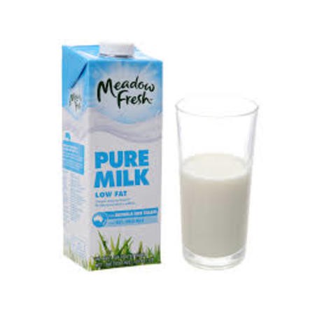 Sữa tươi ít béo Meadow Fresh hộp 200ml thùng 24 hộp