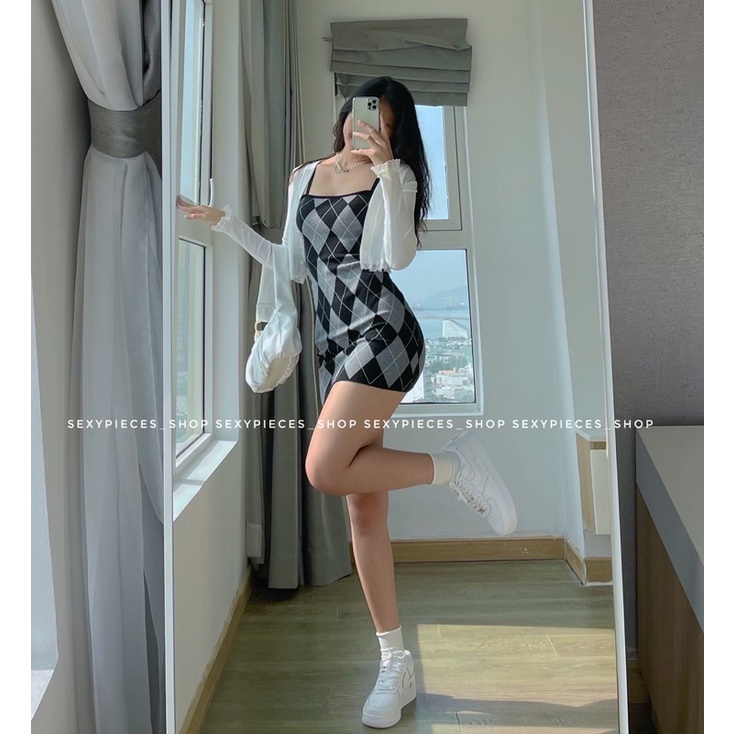 dress rubik đen xám- top viền ren tay dài