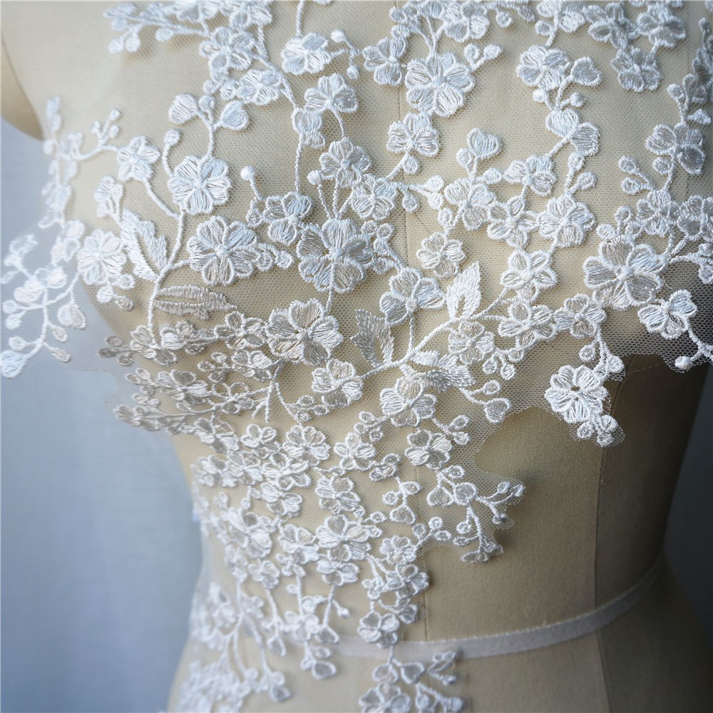 Vải Ren Thêu Hoa Màu Trắng Dùng May Váy Cưới