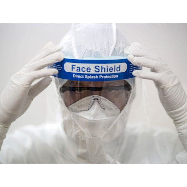 Tấm kính chắn giọt bắn 8M - Face Shield 8M - Hàng Việt Nam Xuất Khẩu - Tấm chắn chống giọt bắn trong suốt nhựa PVC