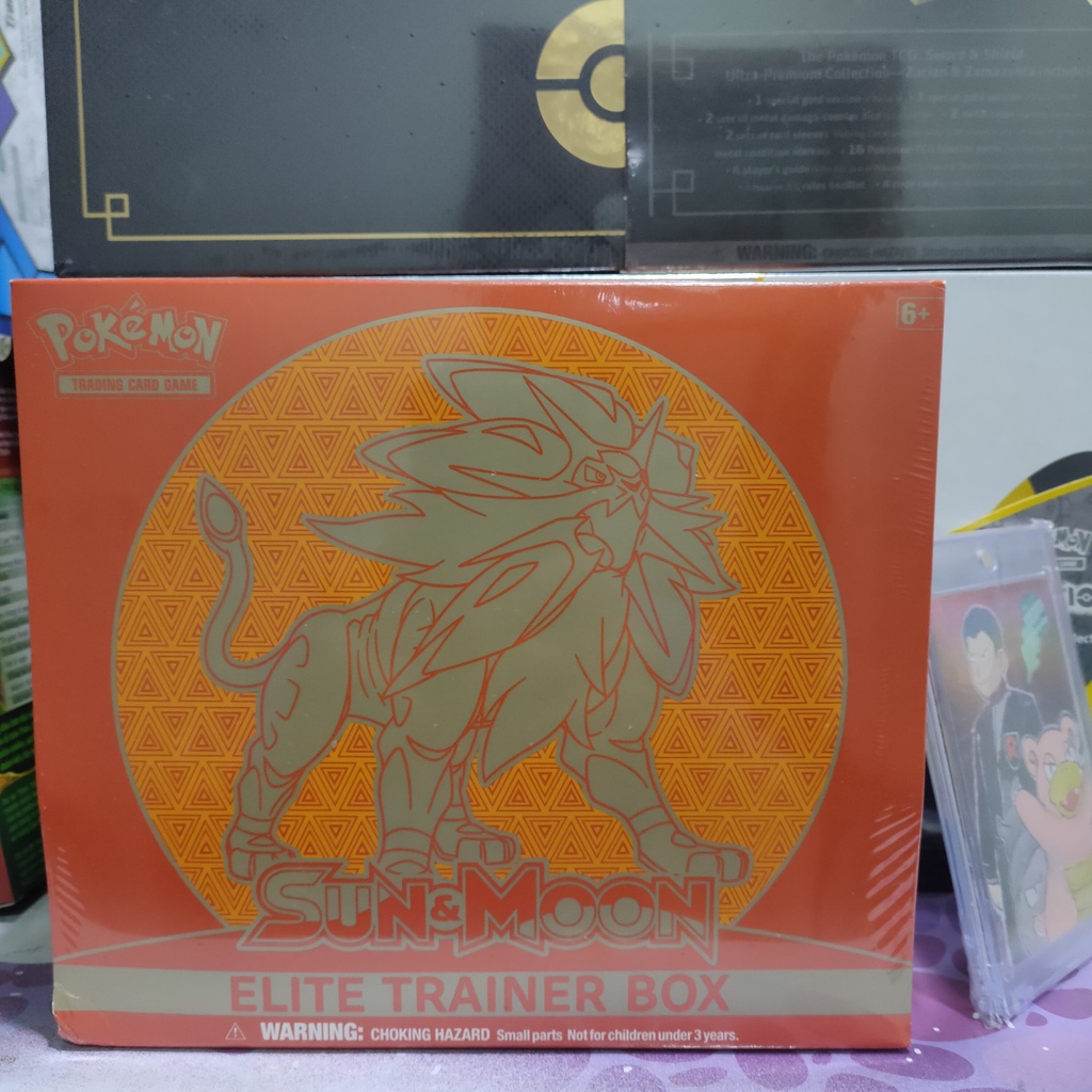 Các loại hộp thẻ Pokemon Elite Trainer Box