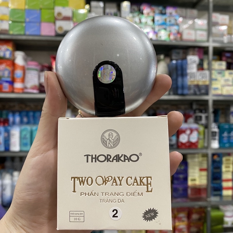 Phấn trang điểm trắng da Two Way Cake Thorakao 10g - Trắng